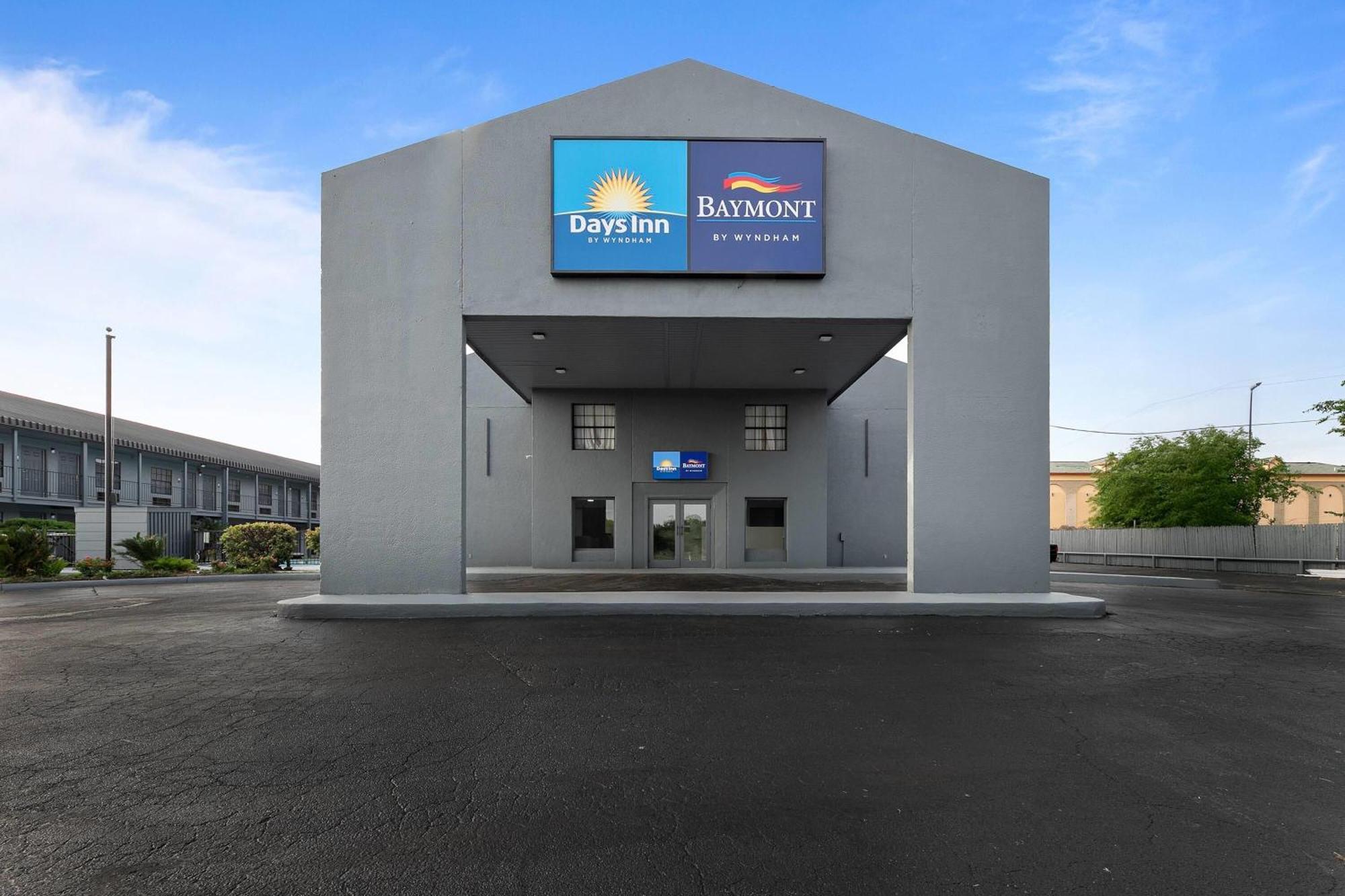 Days Inn By Wyndham San Antonio Near Lackland Afb Eksteriør bilde